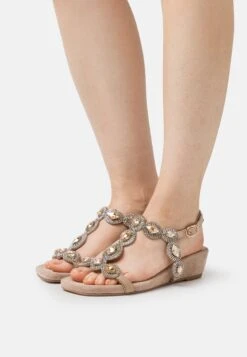 Alma En Pena Korte Laarzen - Beige